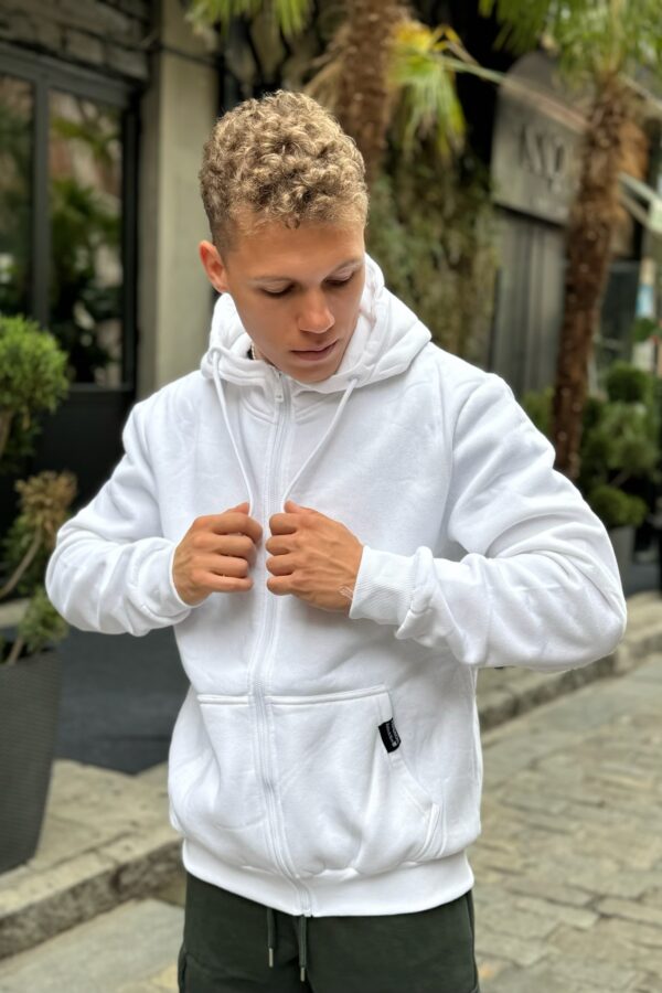 Ζακέτα λευκη!