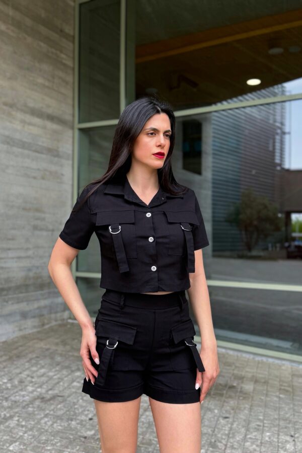Set black!
